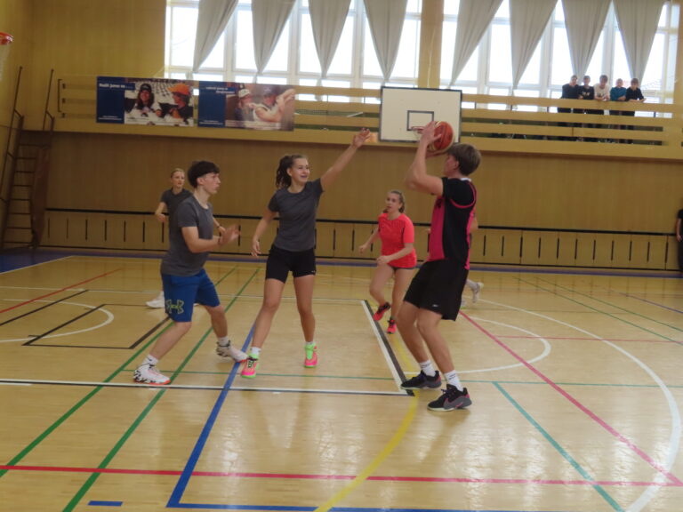 Mikulášský basketbal